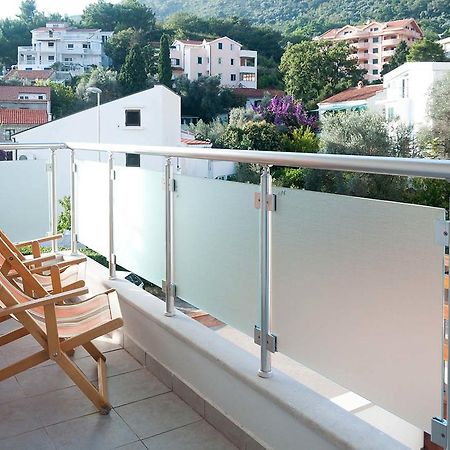 Apartments Lila Aurea Petrovac Buitenkant foto