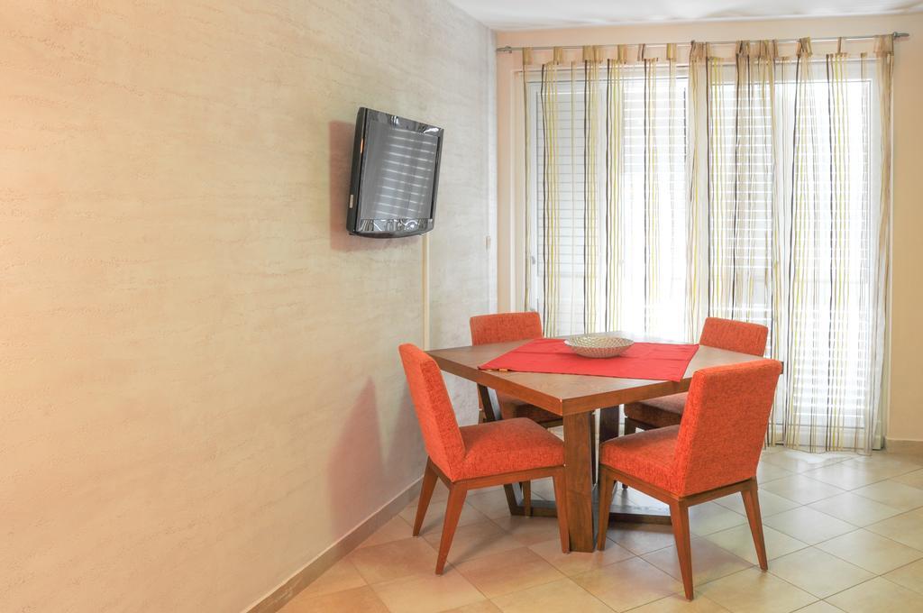 Apartments Lila Aurea Petrovac Kamer foto