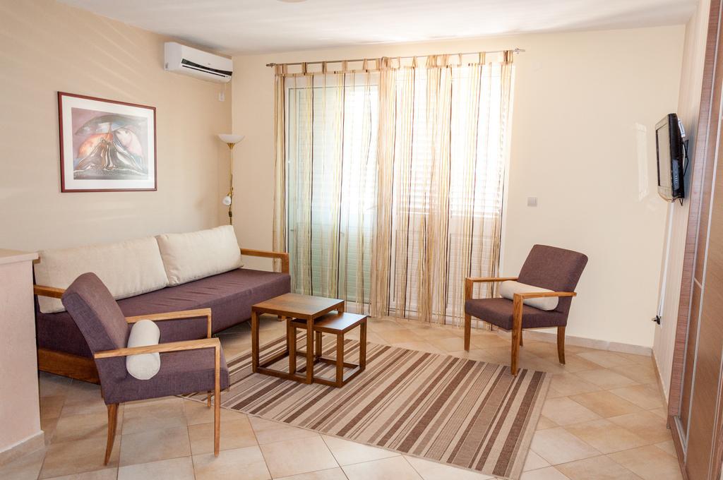 Apartments Lila Aurea Petrovac Kamer foto